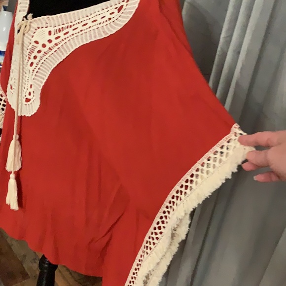 Tunic - Picture 2 of 4